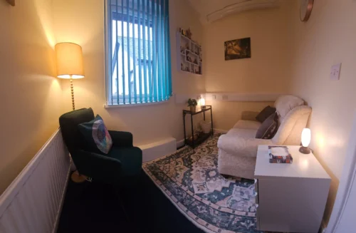 Counselling in Newton Abbot Therapy room TQ12